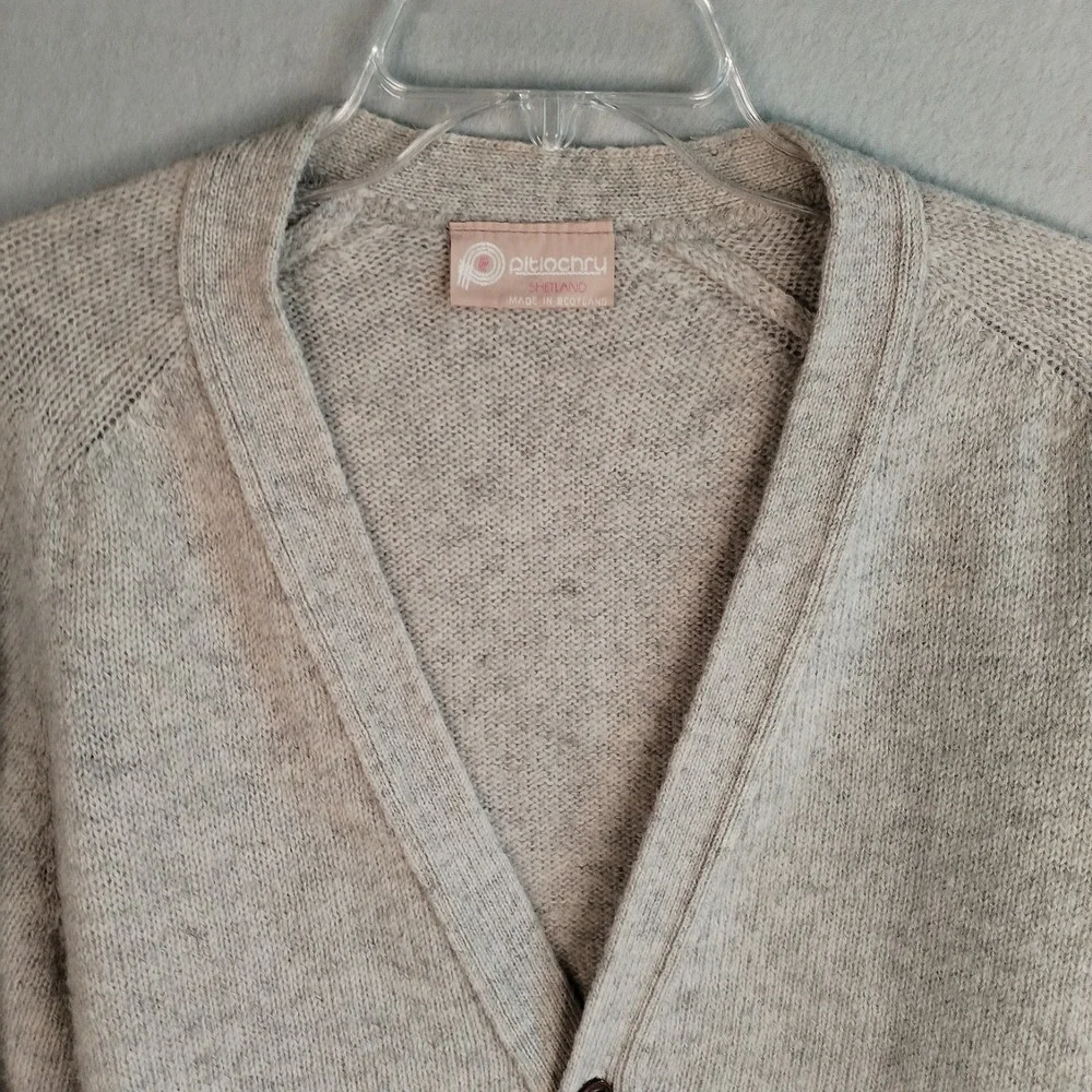 VTG Pitlochry Scotland Shetland Wool Cardigan Sweater Men's 44 Large Beige Tan